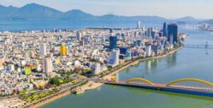 Da Nang and surrounding area real estate: Low demand.